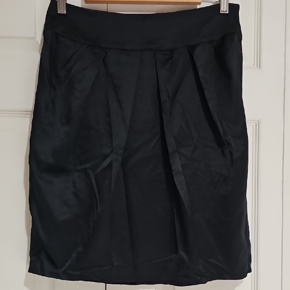 🖤 Mossimo Black Pleated Skirt – Size 6